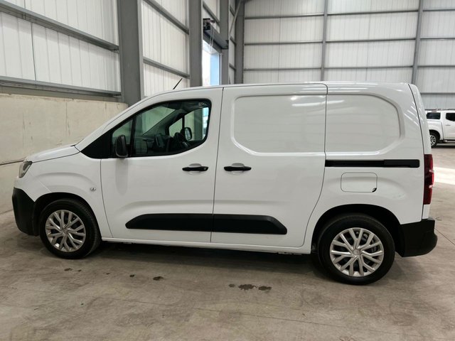 2023 CITROEN BERLINGO - Photo 12
