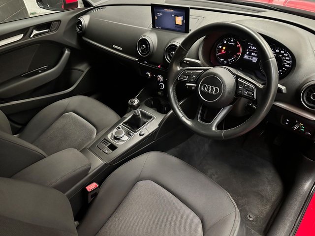 2017 AUDI A3 - Photo 4
