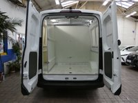 USED 2022 72 MAXUS EDELIVER 9 88.5kWh Panel Van 5dr Electric Auto FWD L3 H3 (204 ps) BIGGER BATTERTY 185 MILE RANGE AC BLUETOOTH CRUISE CONTROL REAR CAMERA PARKING SENSORS 1 OWNER WARRANTY