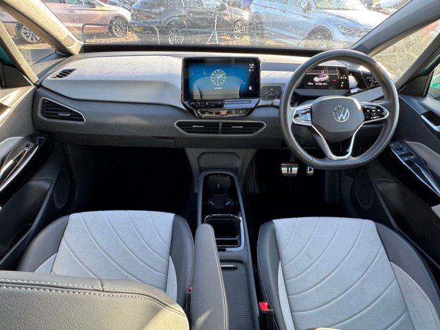 View our VOLKSWAGEN ID.3