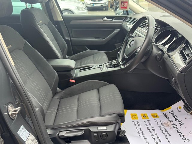 2016 VOLKSWAGEN PASSAT 2016 2.0 TDI BlueMotion Tech Alltrack Estate 5dr Diesel DSG 4Motion Euro 6 (s/s) (190 ps) - Photo 12