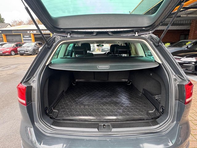 2016 VOLKSWAGEN PASSAT 2016 2.0 TDI BlueMotion Tech Alltrack Estate 5dr Diesel DSG 4Motion Euro 6 (s/s) (190 ps) - Photo 10