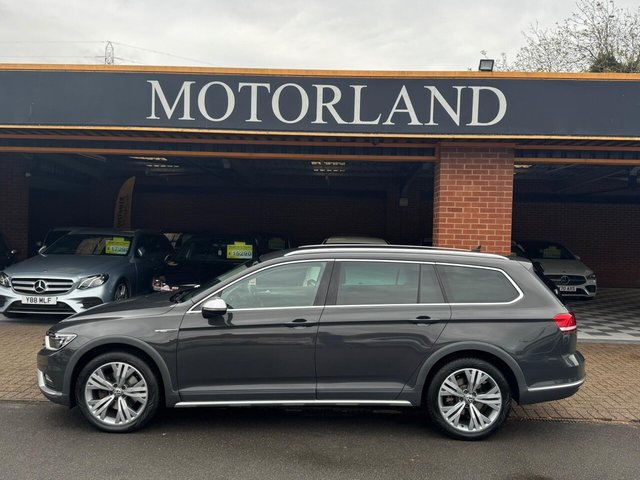 2016 VOLKSWAGEN PASSAT 2016 2.0 TDI BlueMotion Tech Alltrack Estate 5dr Diesel DSG 4Motion Euro 6 (s/s) (190 ps) - Photo 6