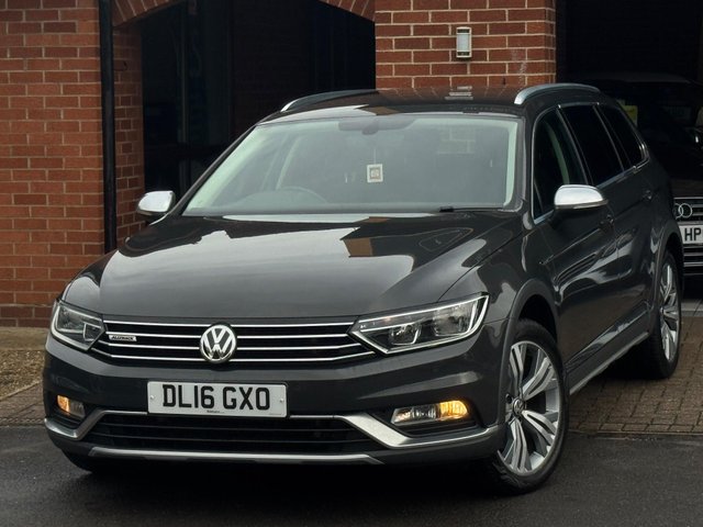 View our VOLKSWAGEN PASSAT
