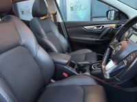 USED 2017 67 NISSAN QASHQAI 1.2 DIG-T Tekna SUV 5dr Petrol XTRON Euro 6 (s/s) (115 ps) 