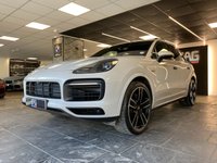 USED 2022 72 PORSCHE CAYENNE 3.0 V6 E-Hybrid 17.9kWh Platinum Edition SUV 5dr Petrol Plug-in Hybrid TiptronicS 4WD Euro 6 (s/s) (3.6kW Charger) (462 ps) STUNNING COLOUR | GREAT SPEC