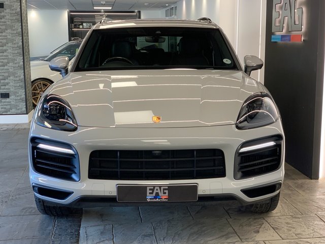 USED 2022 72 PORSCHE CAYENNE 3.0 V6 E-Hybrid 17.9kWh Platinum Edition SUV 5dr Petrol Plug-in Hybrid TiptronicS 4WD Euro 6 (s/s) (3.6kW Charger) (462 ps) STUNNING COLOUR | GREAT SPEC