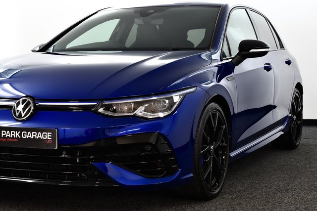 2023 VOLKSWAGEN GOLF 2.0 TSI R 20 Years Hatchback 5dr Petrol DSG 4Motion Euro 6 (s/s) (333 ps)FVWSH | R Perf Pack | 19"s + - Photo 10