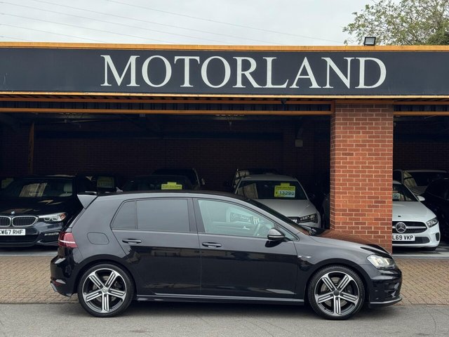 2017 VOLKSWAGEN GOLF 2017 2.0 TSI BlueMotion Tech R Hatchback 5dr Petrol DSG 4Motion Euro 6 (s/s) (310 ps) - Photo 5