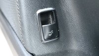 USED 2016 16 MERCEDES-BENZ GLA 2.1 GLA200d AMG Line SUV 5dr Diesel 7G-DCT Euro 6 (s/s) (136 ps) SATNAV H-LEATHERS SENSORS ALLOYS