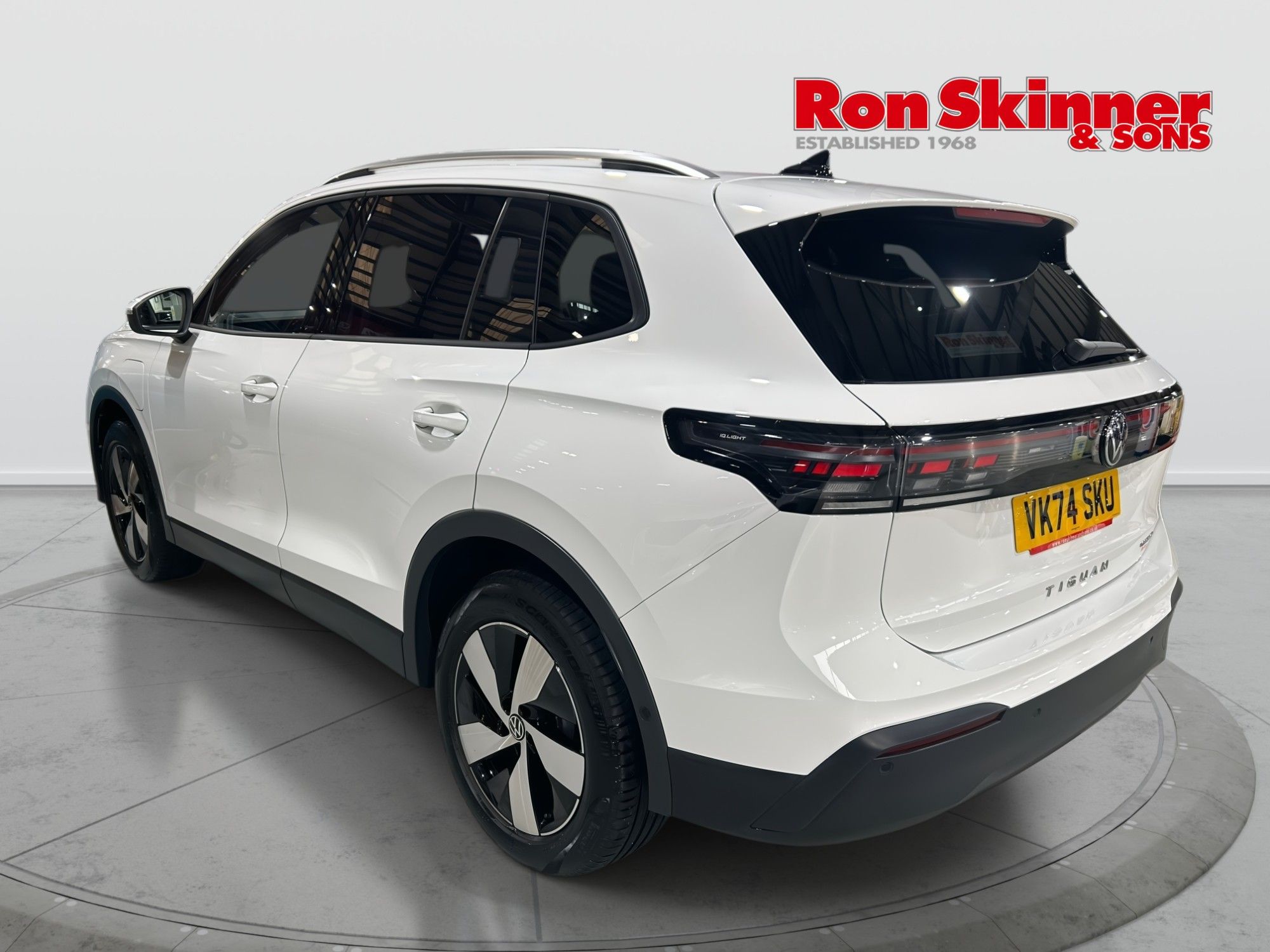 USED 2024 74 VOLKSWAGEN TIGUAN 1.5 TSI eHybrid 19.7kWh Match SUV 5dr Petrol Plug-in Hybrid DSG Euro 6 (s/s) (204 ps) 