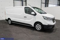 USED 2025 75 RENAULT TRAFIC 2.0 dCi Blue LL30 Advance Panel Van 5dr Diesel Manual L2 H1 Euro 6 (s/s) (130 ps) L2 LWB WITH PLY LINING
