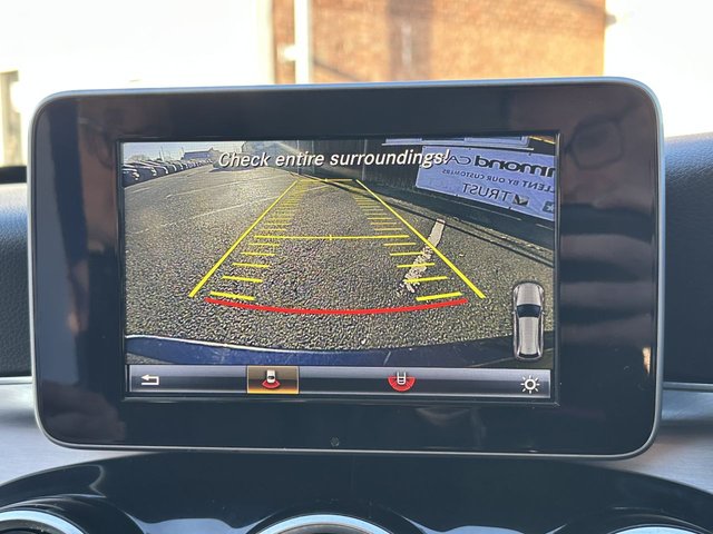 2016 Mercedes-Benz C-CLASS - Photo 12