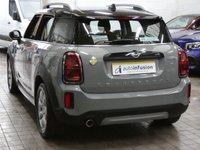 USED 2022 71 MINI COUNTRYMAN 1.5 10kWh Cooper SE Classic SUV 5dr Petrol Plug-in Hybrid Auto ALL4 Euro 6 (s/s) (222 ps) 4WD SAT NAV BLUETOOTH CRUISE CONTROL PARKING SENSORS GENUINE LOW MILES 1 OWNER WARRANTY
