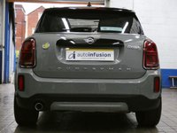 USED 2022 71 MINI COUNTRYMAN 1.5 10kWh Cooper SE Classic SUV 5dr Petrol Plug-in Hybrid Auto ALL4 Euro 6 (s/s) (222 ps) 4WD SAT NAV BLUETOOTH CRUISE CONTROL PARKING SENSORS GENUINE LOW MILES 1 OWNER WARRANTY