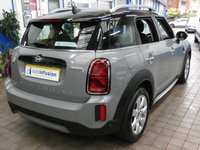 USED 2022 71 MINI COUNTRYMAN 1.5 10kWh Cooper SE Classic SUV 5dr Petrol Plug-in Hybrid Auto ALL4 Euro 6 (s/s) (222 ps) 4WD SAT NAV BLUETOOTH CRUISE CONTROL PARKING SENSORS GENUINE LOW MILES 1 OWNER WARRANTY