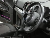 USED 2022 71 MINI COUNTRYMAN 1.5 10kWh Cooper SE Classic SUV 5dr Petrol Plug-in Hybrid Auto ALL4 Euro 6 (s/s) (222 ps) 4WD SAT NAV BLUETOOTH CRUISE CONTROL PARKING SENSORS GENUINE LOW MILES 1 OWNER WARRANTY