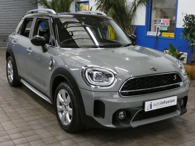 2022 71 MINI Countryman 1.5 10kWh Cooper SE Classic SUV 5dr Petrol Plug-in Hybrid Auto ALL4 Euro 6 (s/s) (222 ps)