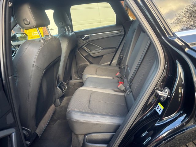 2019 AUDI Q3 2019 1.5 TFSI CoD 35 S line SUV 5dr Petrol S Tronic Euro 6 (s/s) (150 ps) - Photo 10