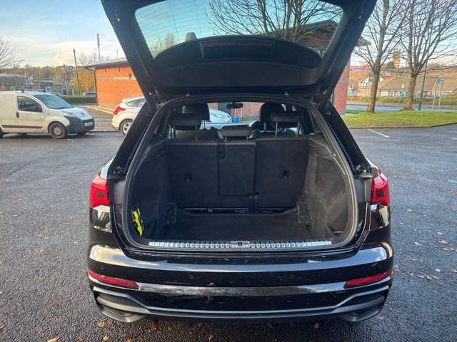 2019 AUDI Q3 2019 1.5 TFSI CoD 35 S line SUV 5dr Petrol S Tronic Euro 6 (s/s) (150 ps) - Photo 12