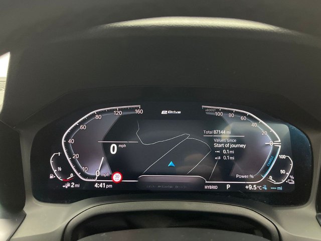 2021 BMW 3 SERIES - Photo 5