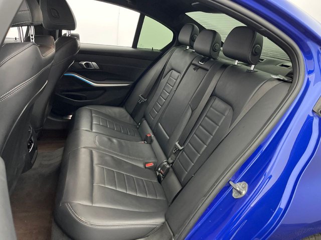 2021 BMW 3 SERIES - Photo 8