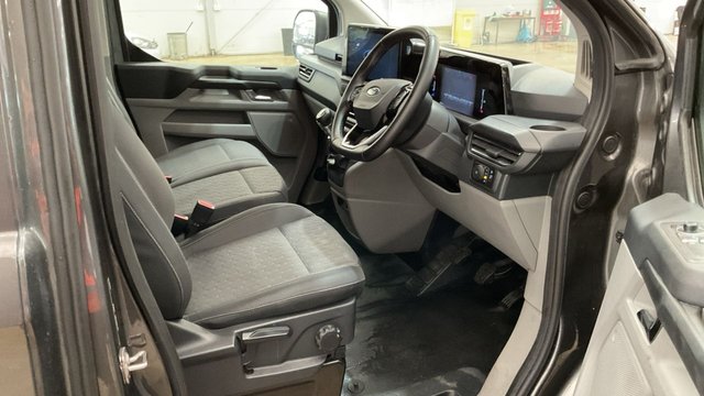 2024 FORD TRANSIT CUSTOM - Photo 4