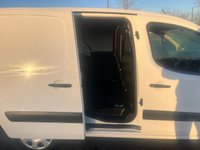 USED 2017 17 PEUGEOT PARTNER 1.6 BlueHDi 854 Professional Panel Van 5dr Diesel Manual L1 (112 g/km, 97.64 bhp) NO VAT 