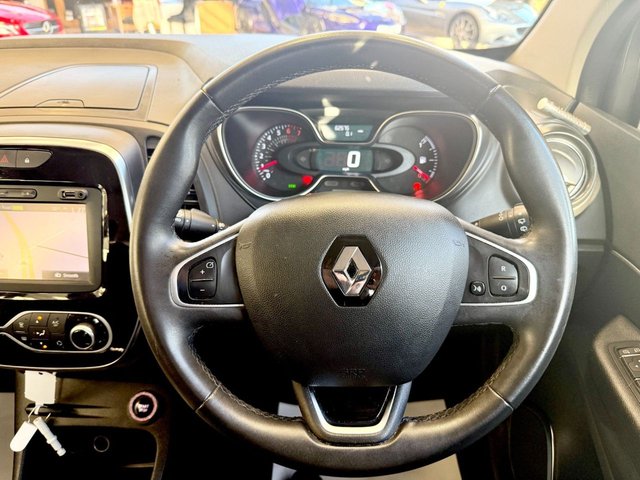 2017 Renault Captur 0.9L Dynamique Nav 5dr - Photo 3