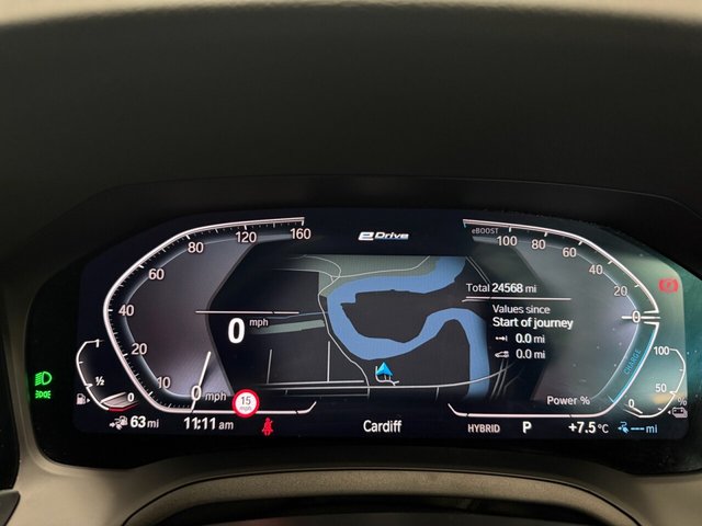 2022 BMW 3 Series 2L M Sport 4dr - Photo 3