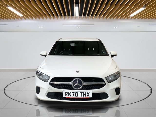 2020 Mercedes-Benz A-Class 2L Sport 5dr - Photo 2