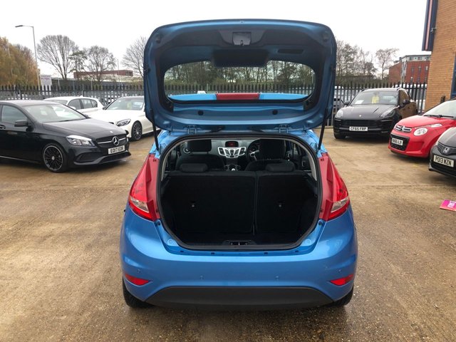 2012 FORD FIESTA 2012 1.25 Zetec Hatchback 5dr Petrol Manual (129 g/km, 81 bhp) - Photo 8