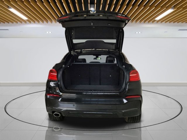 2018 BMW X4 - Photo 8