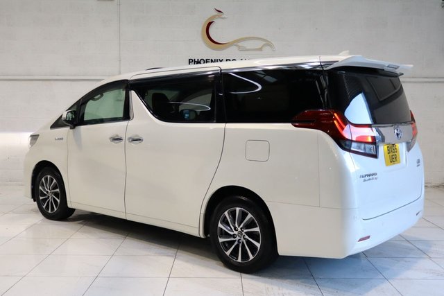 2022 TOYOTA ALPHARD - Photo 8