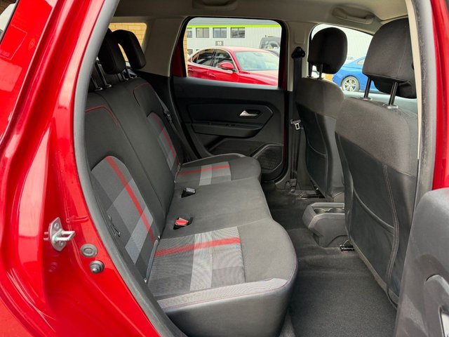 2019 Dacia Duster 1.3L Techroad 5dr - Photo 11