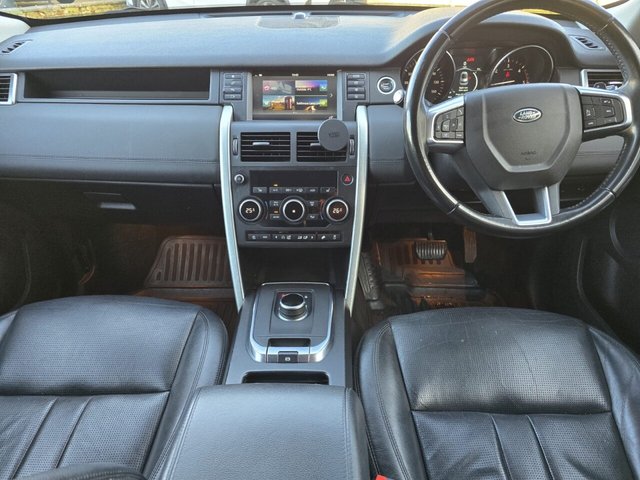 2018 Land Rover Discovery Sport 2L Hse Black 5dr - Photo 3