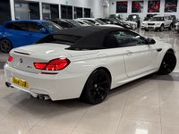 USED 2014 61 BMW M6 4.4 V8 Convertible 2dr Petrol DCT Euro 5 (s/s) (560 ps) CARBON PACK + COMFORT ACCESS + HARMON KARDON + RED LEATHER!