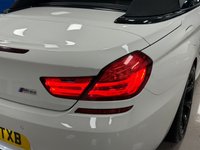 USED 2014 61 BMW M6 4.4 V8 Convertible 2dr Petrol DCT Euro 5 (s/s) (560 ps) CARBON PACK + COMFORT ACCESS + HARMON KARDON + RED LEATHER!