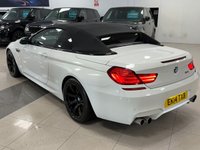 USED 2014 61 BMW M6 4.4 V8 Convertible 2dr Petrol DCT Euro 5 (s/s) (560 ps) CARBON PACK + COMFORT ACCESS + HARMON KARDON + RED LEATHER!