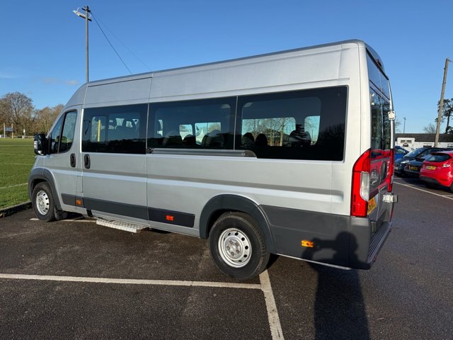 View our PEUGEOT BOXER