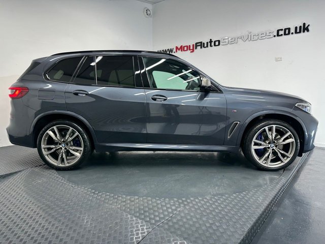 2019 BMW X5 2019 3.0 M50d SUV 5dr Diesel Auto xDrive Euro 6 (s/s) (400 ps)
            HUGE SPEC - NI CAR
            
          HUGE SPEC - NI CAR - Photo 10