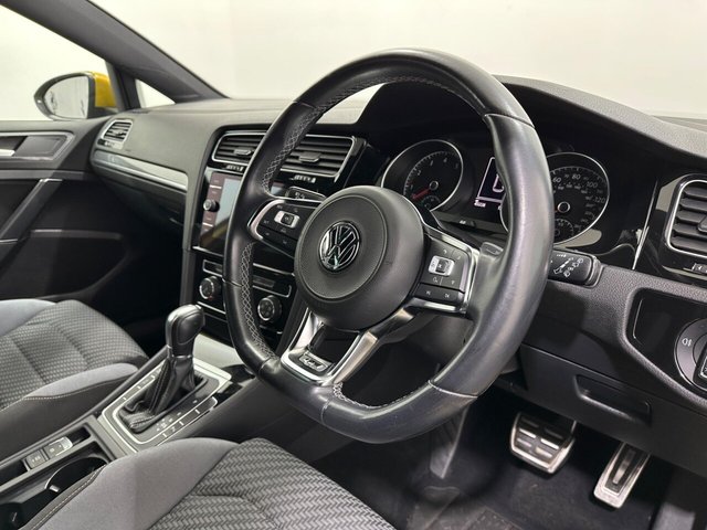 2018 Volkswagen Golf - Photo 10
