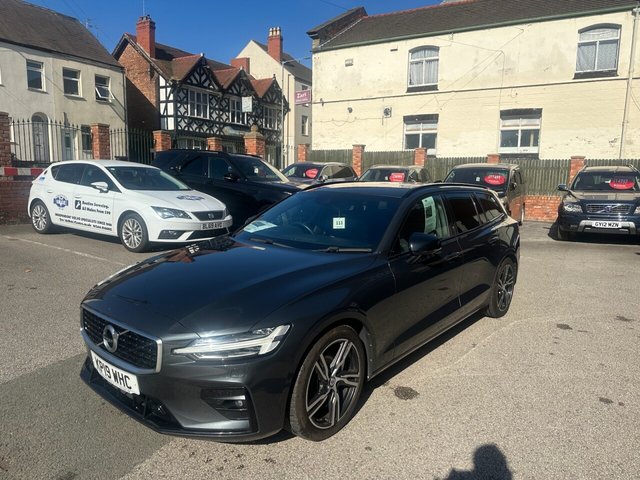 View our VOLVO V60
