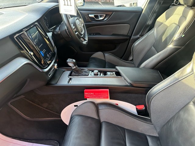 2019 Volvo V60 2L R-Design Plus 5dr - Photo 6