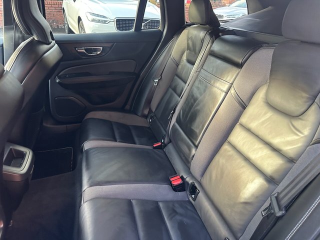 2019 Volvo V60 2L R-Design Plus 5dr - Photo 7