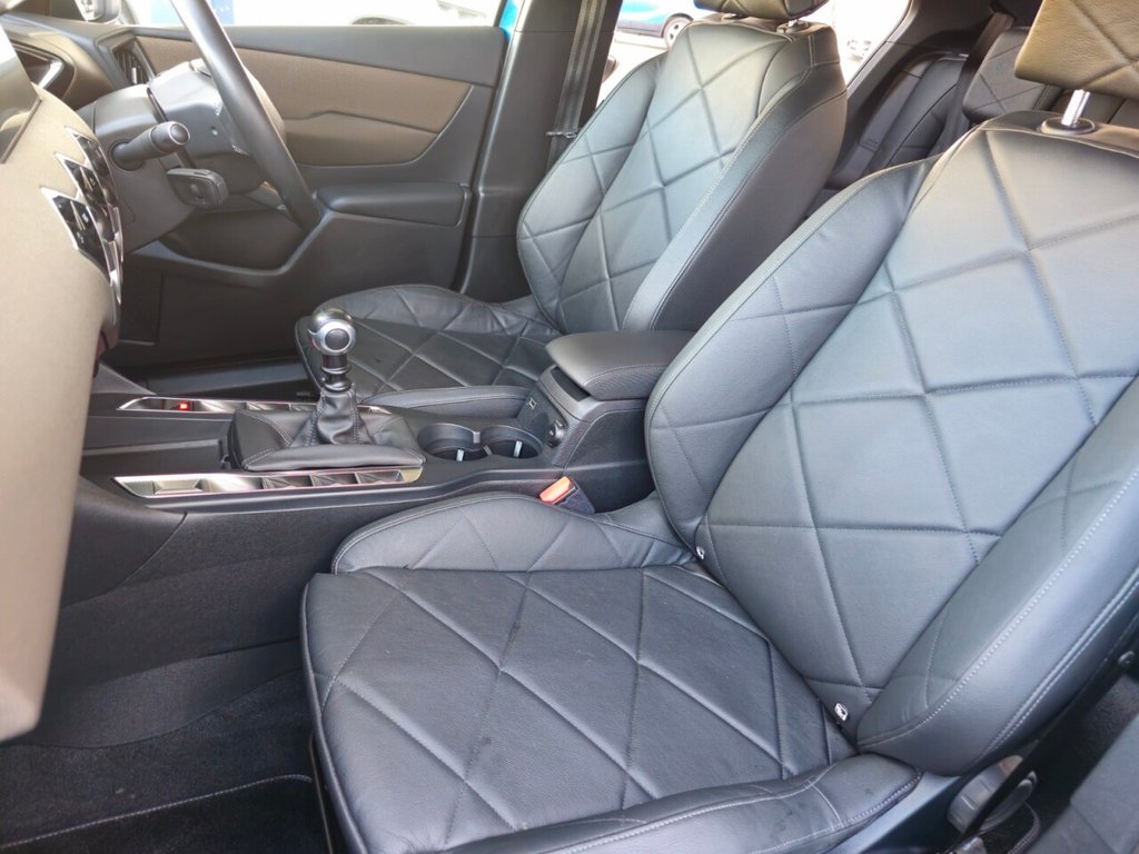 USED 2020 70 DS AUTOMOBILES DS 3 CROSSBACK 1.5 BlueHDi Prestige Crossback 5dr Diesel Manual Euro 6 (s/s) (100 ps) MOT AND SERVICE INC (if required)