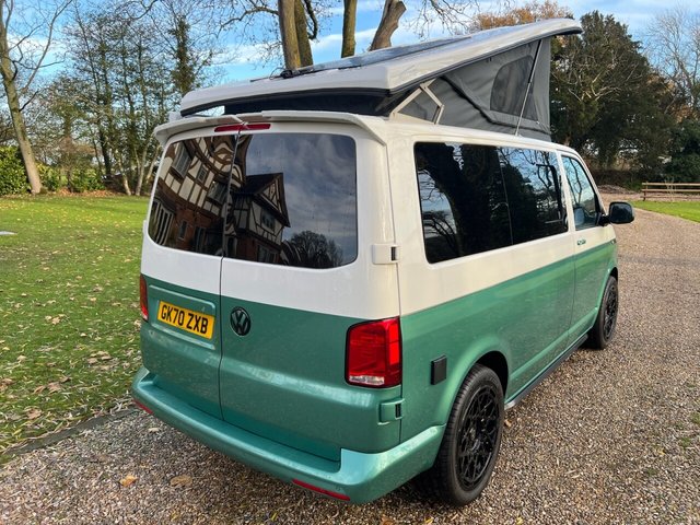 2020 VOLKSWAGEN TRANSPORTER 2.0 TDI SWB Euro 6 (s/s) 110 4 Berth Campervan - Photo 9