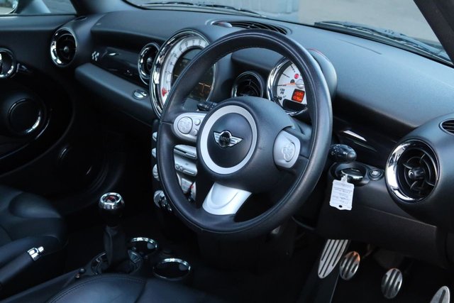 2008 MINI Hatch 1.6L John Cooper Works 3dr - Photo 10