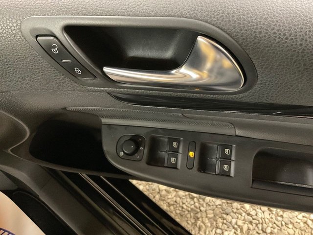 2008 VOLKSWAGEN GOLF (2008) - Photo 10