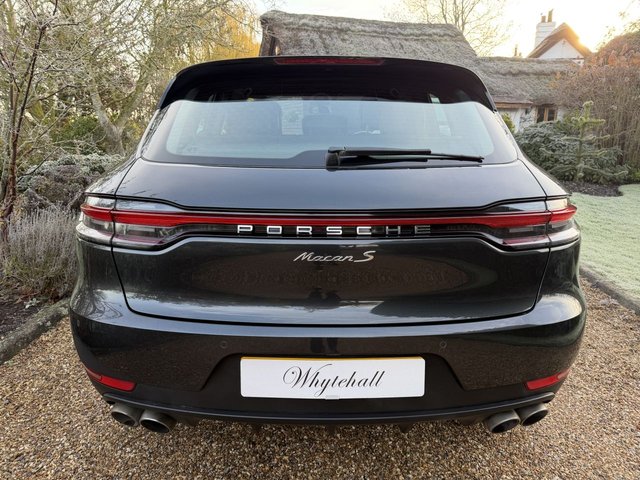 2020 PORSCHE MACAN S - Photo 8